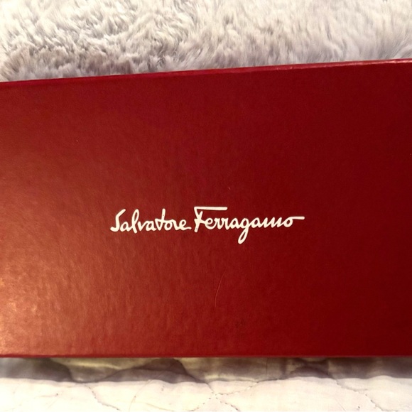 Salvatore Ferragamo Long Wallet - Picture 2 of 16